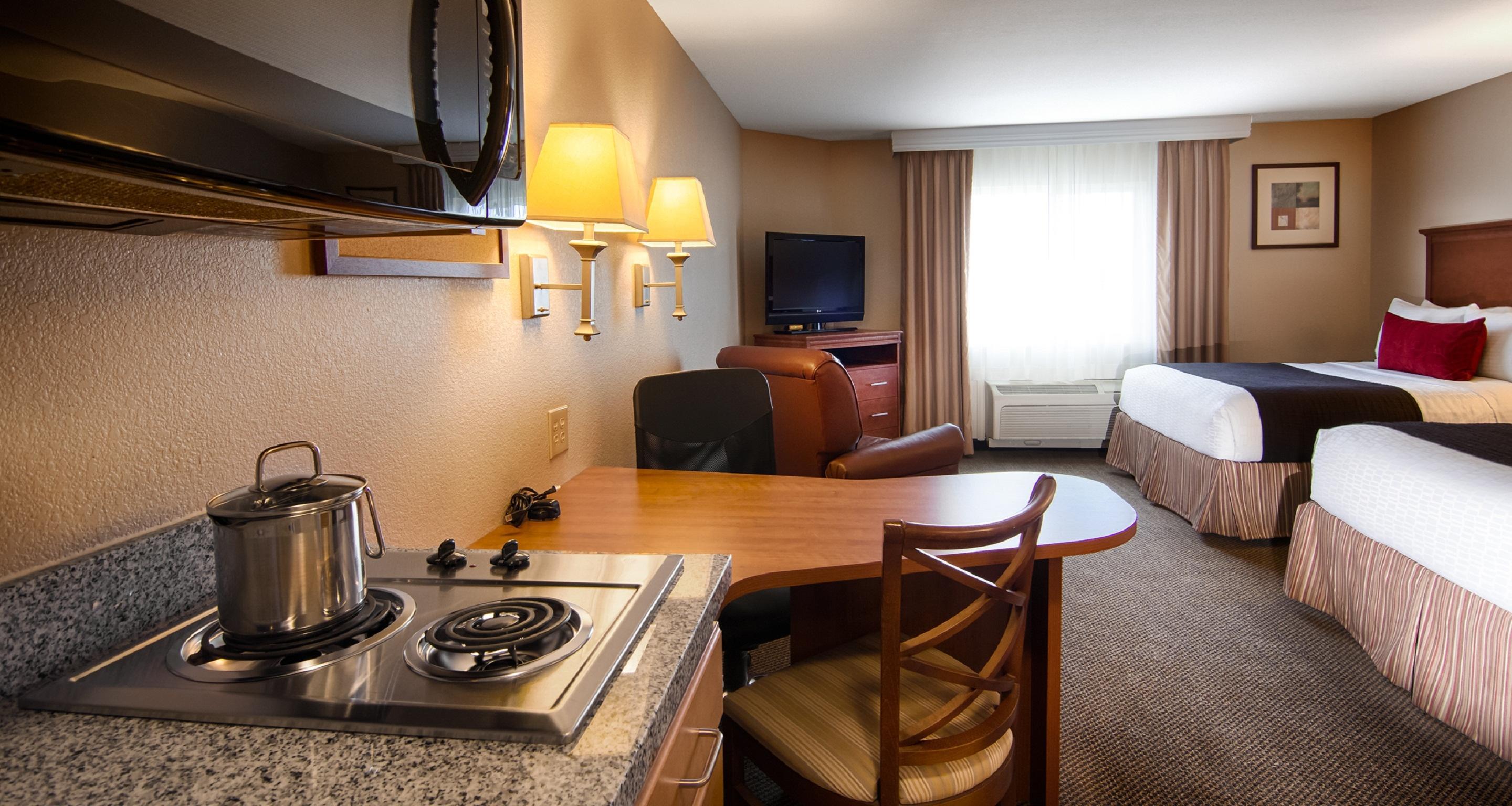 Best Western Plus Wausau-Rothschild Hotel Екстериор снимка