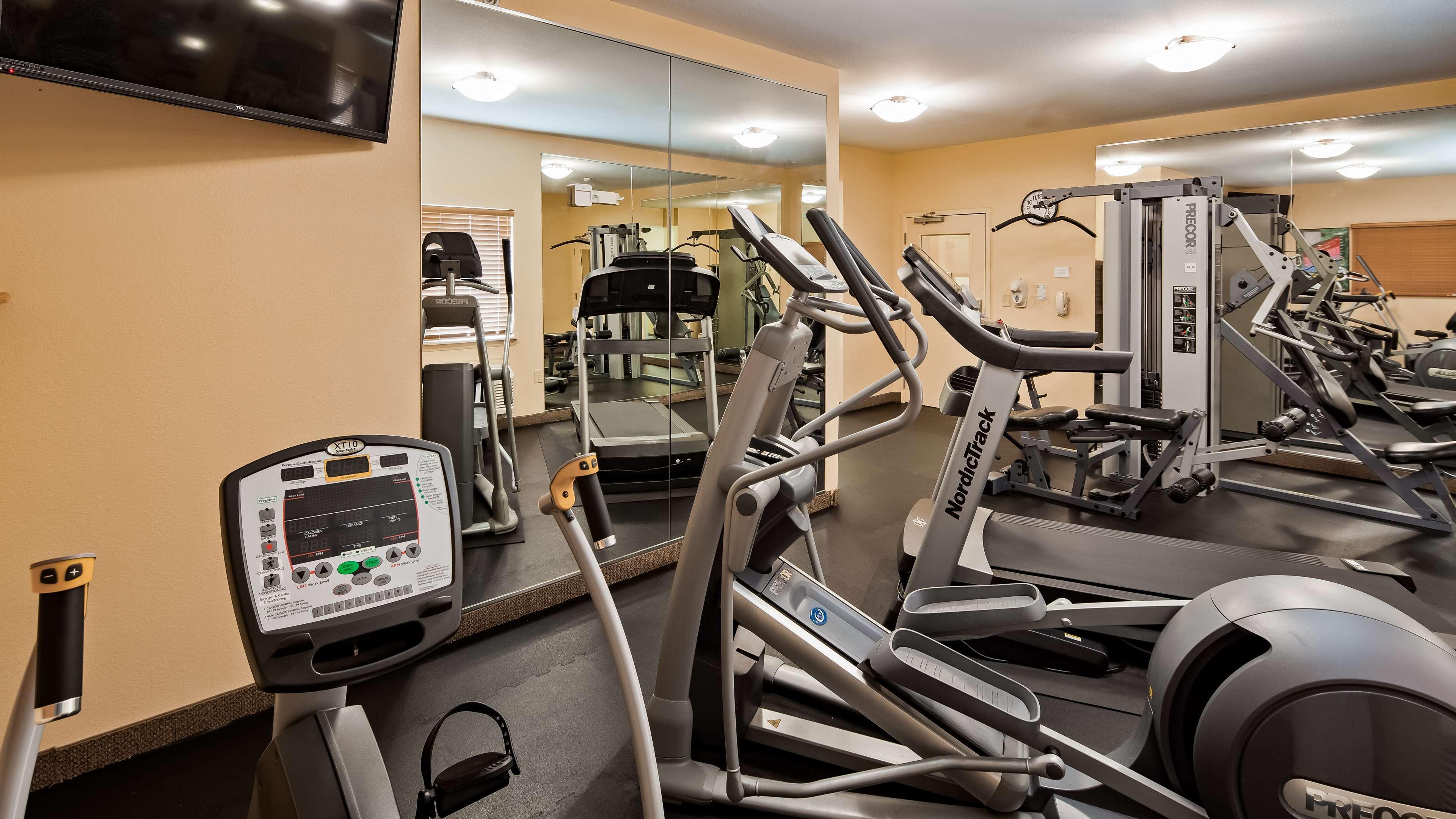 Best Western Plus Wausau-Rothschild Hotel Екстериор снимка