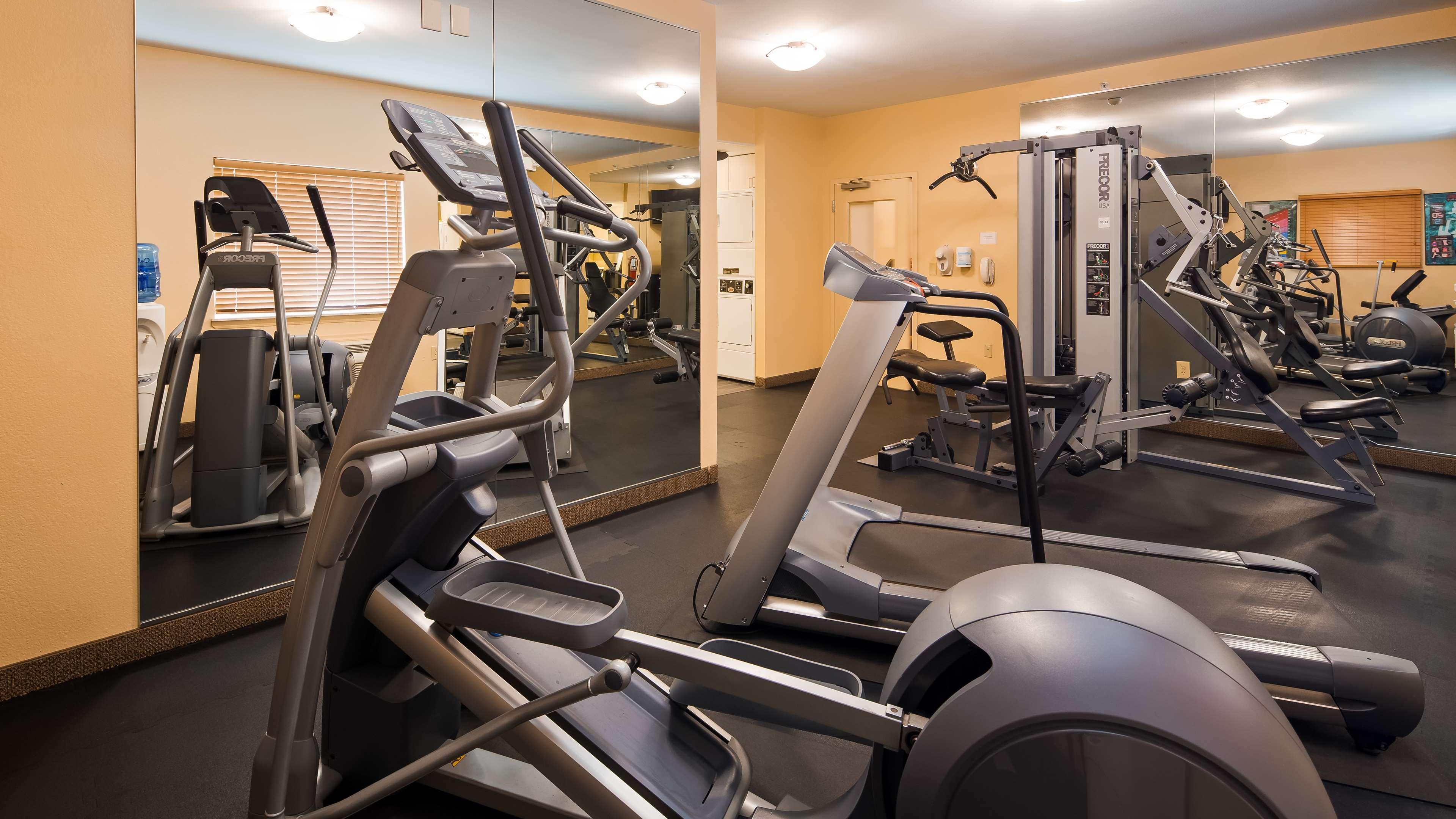 Best Western Plus Wausau-Rothschild Hotel Екстериор снимка