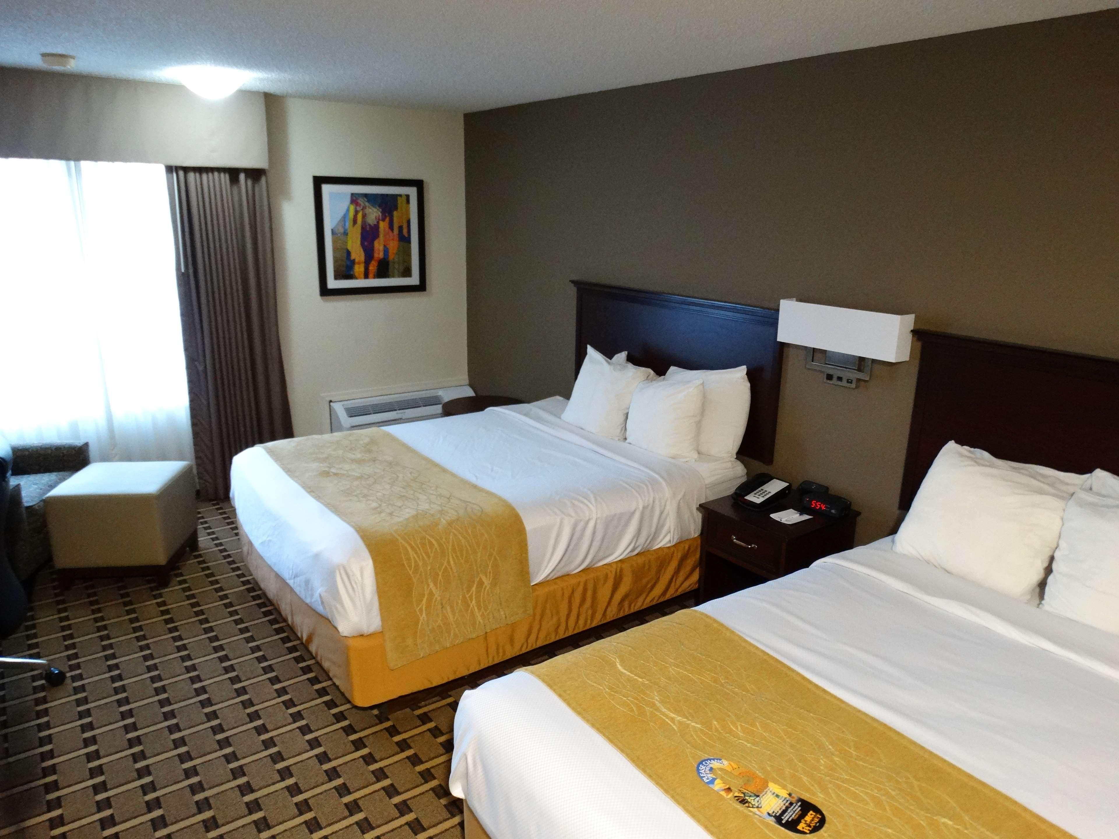 Best Western Plus Wausau-Rothschild Hotel Екстериор снимка
