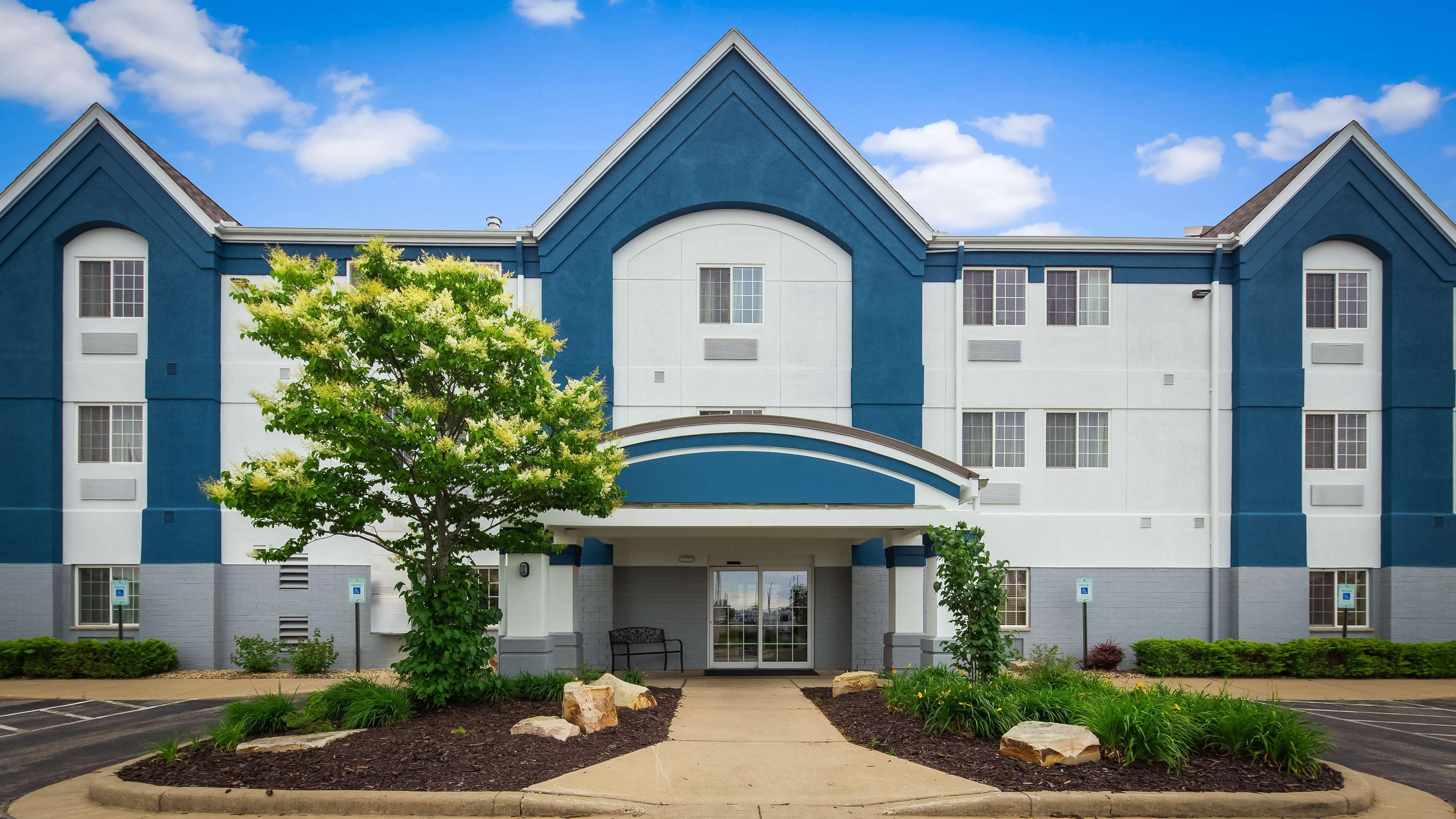 Best Western Plus Wausau-Rothschild Hotel Екстериор снимка