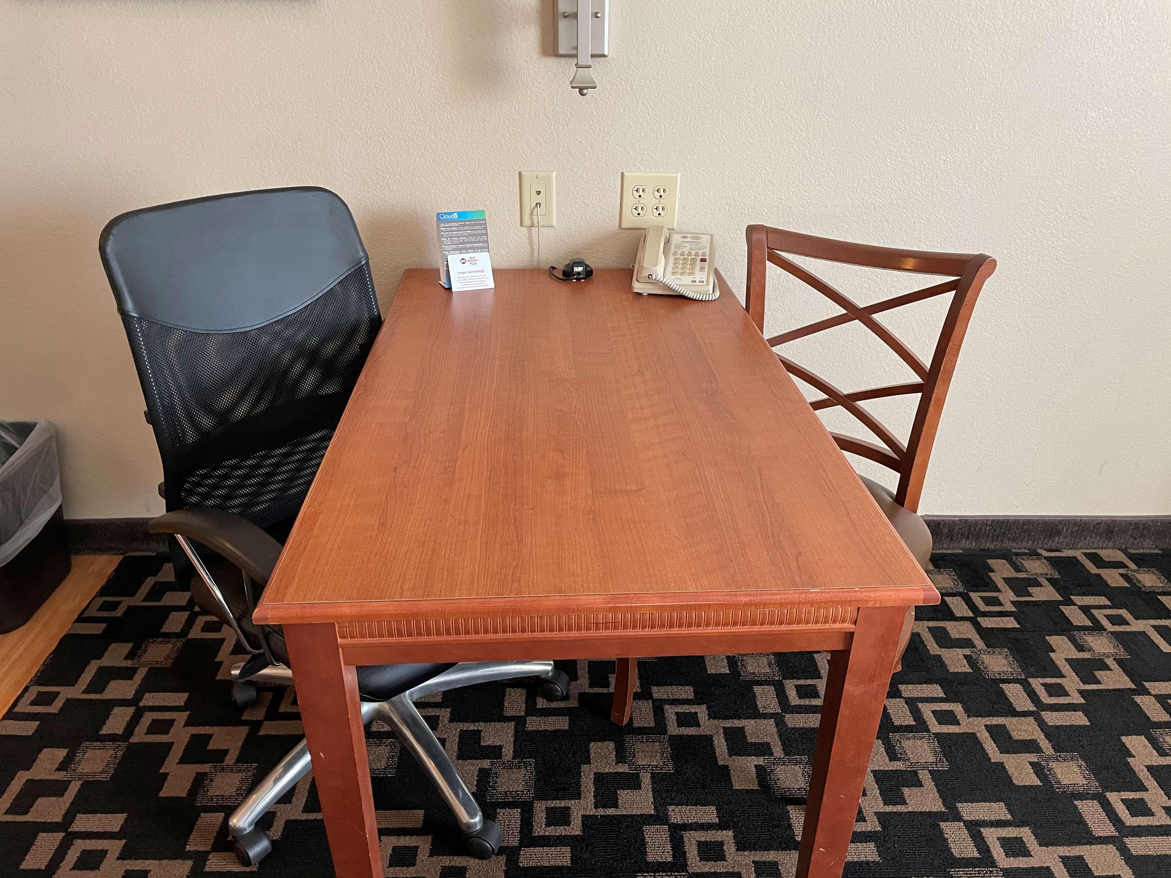 Best Western Plus Wausau-Rothschild Hotel Екстериор снимка